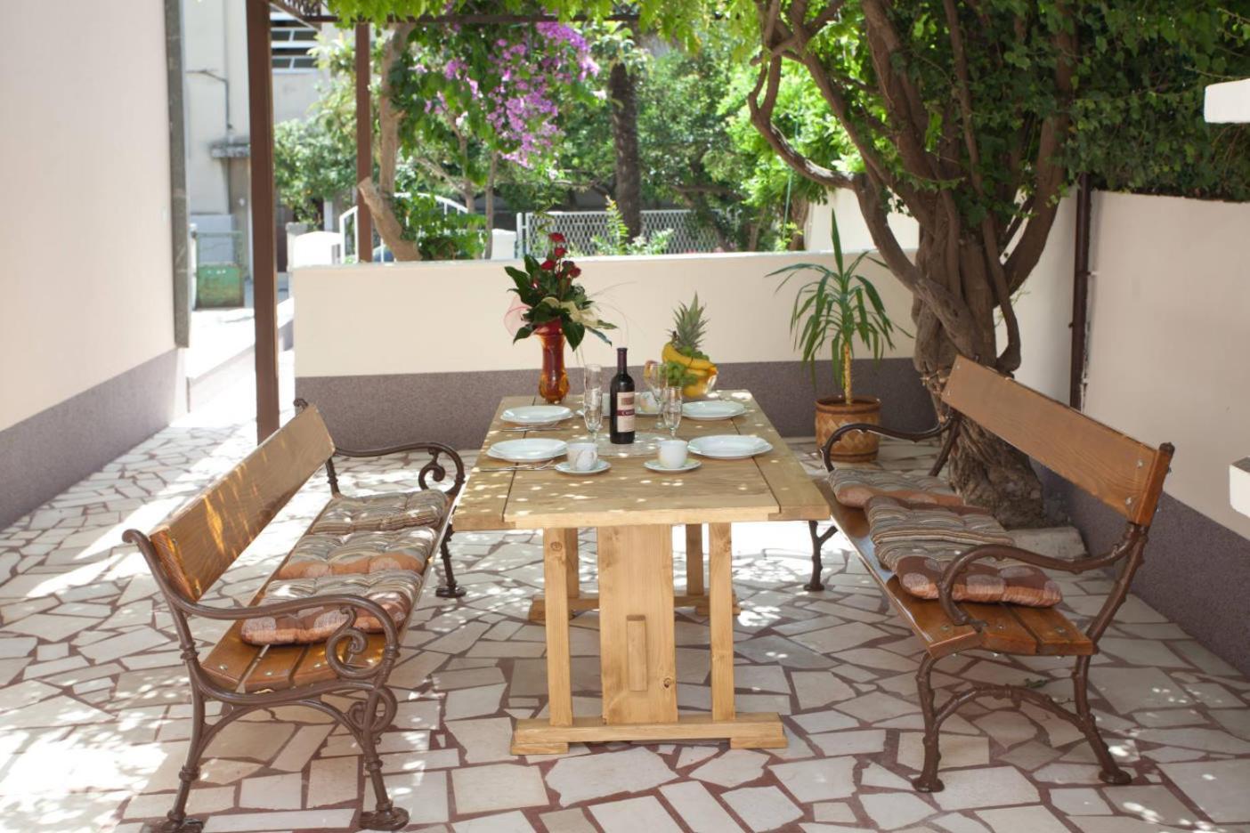 Apartments Beautiful Sandy Beach Split Exteriör bild