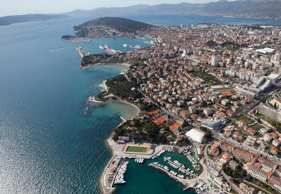 Apartments Beautiful Sandy Beach Split Exteriör bild