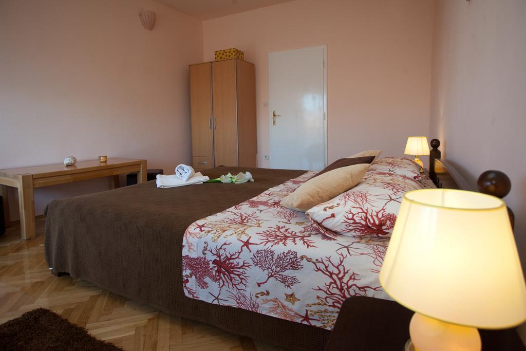 Apartments Beautiful Sandy Beach Split Rum bild