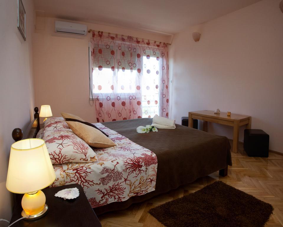Apartments Beautiful Sandy Beach Split Rum bild